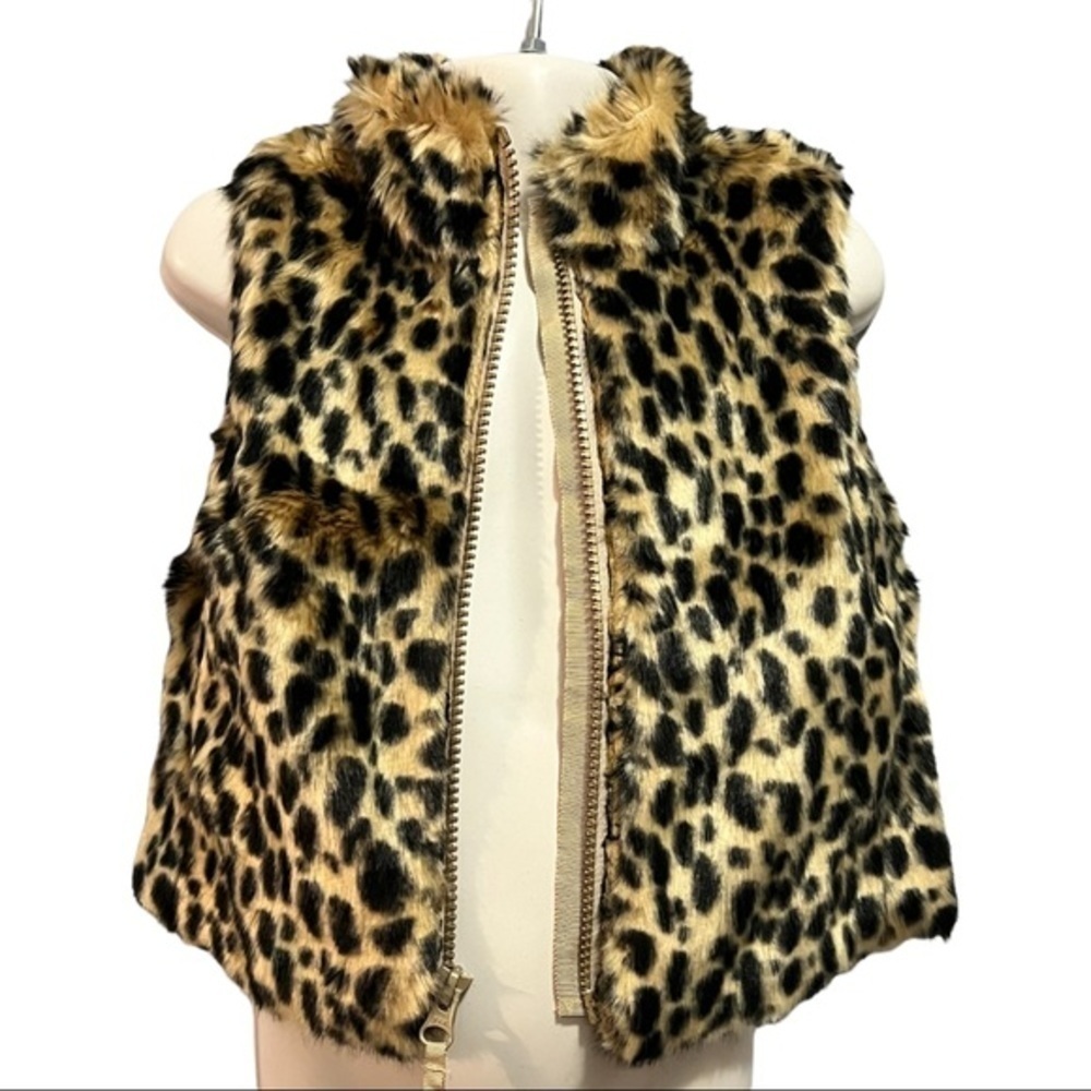 Crewcuts By J crew Little girl Vest! - Picture 2 of 11